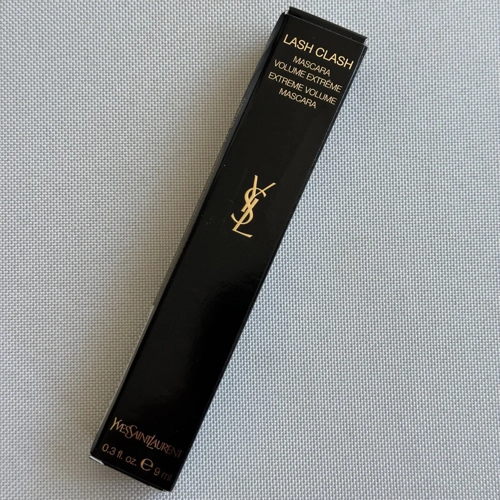 Yves Saint Laurent | Lash Clash Extreme Volume Mascara